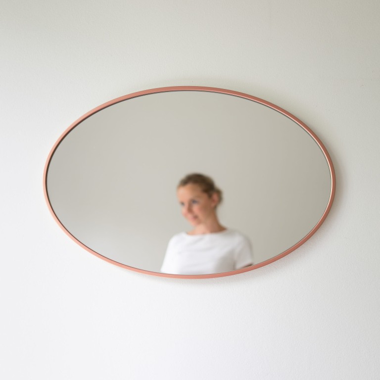 Lustro owalne OVO MINIMAL - w miedzianej, cienkiej ramie, poziome