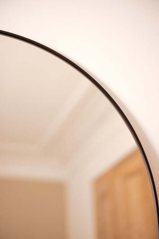 Lustro półowalne ARCUS MINIMAL XXL - w czarnej, cienkiej ramie