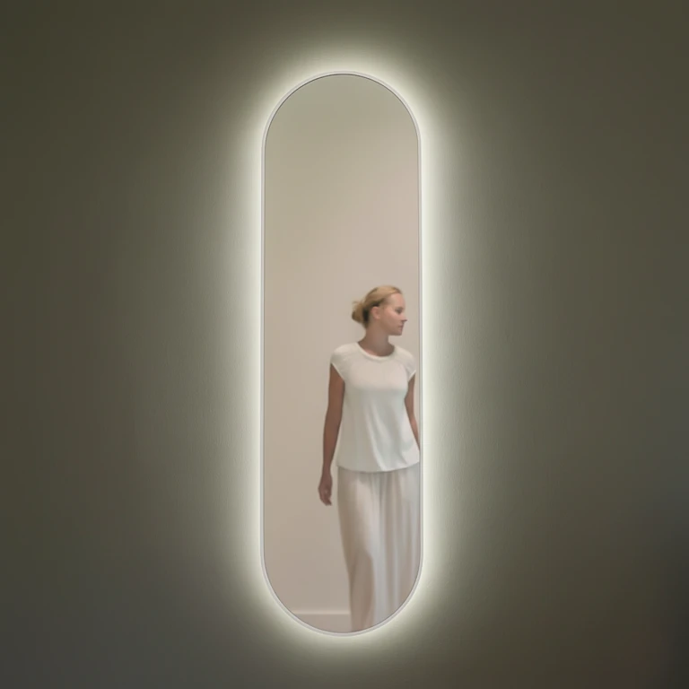 Lustro owalne CASSINI MINIMAL LONG LED - w białej, cienkiej ramie, do przedpokoju, podświetlane, pionowe