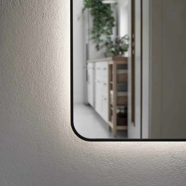 Lustro prostokątne ORTO MINIMAL LED - w czarnej, cienkiej ramie, podświetlane